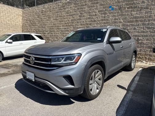 2021 Volkswagen Atlas Cross Sport 2.0T SE w/Technology
