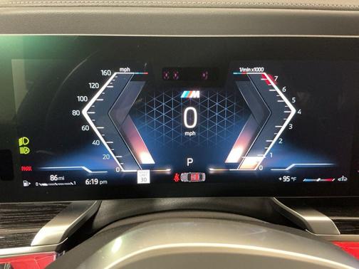 2026 BMW 740 i xDrive