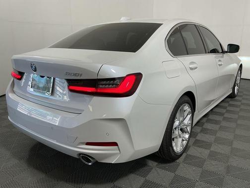 2025 BMW 330 i