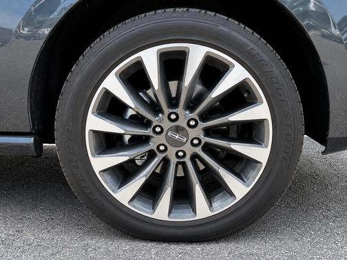 Flight Blue 2021 Lincoln Navigator Reserve