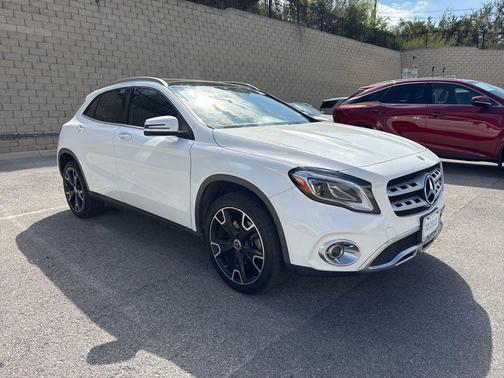 Polar White 2020 Mercedes-Benz GLA 250 Base