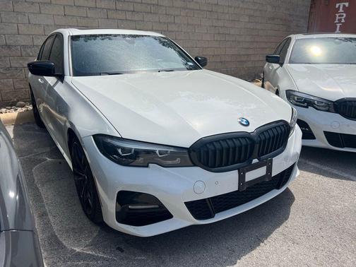 2022 BMW 330 330i