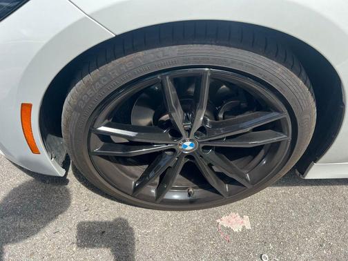 2022 BMW 330 330i