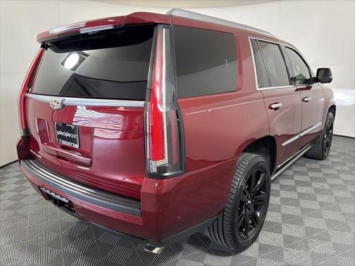 2019 Cadillac Escalade Platinum