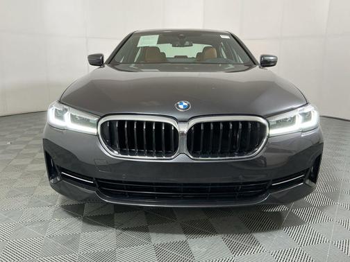 2023 BMW 530 i