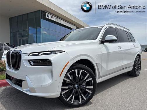 2025 BMW X7 xDrive40i
