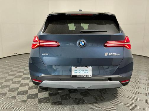 Arctic Race Blue Metallic 2026 BMW X3 30 xDrive