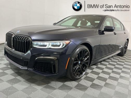 2021 BMW 740 740i