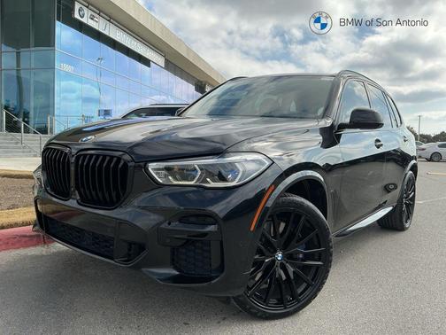 2022 BMW X5 M50i