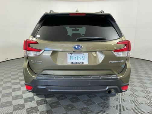 Autumn Green Metallic 2023 Subaru Forester Premium