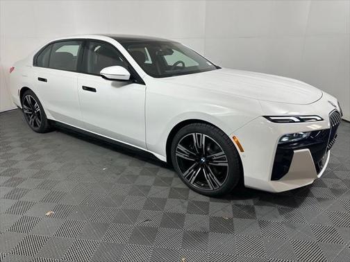 2024 BMW i7 eDrive50