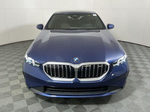 2026 BMW 530 i