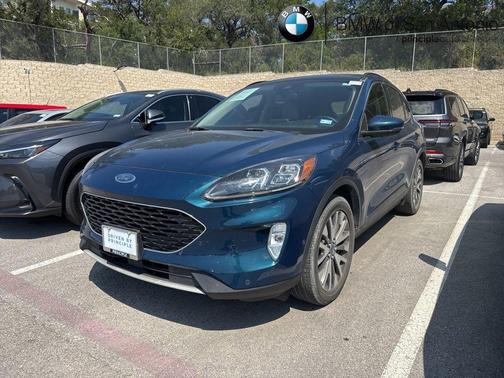 2020 Ford Escape Titanium
