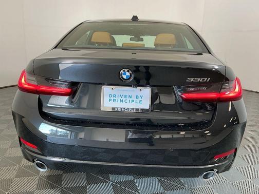 2026 BMW 330 i
