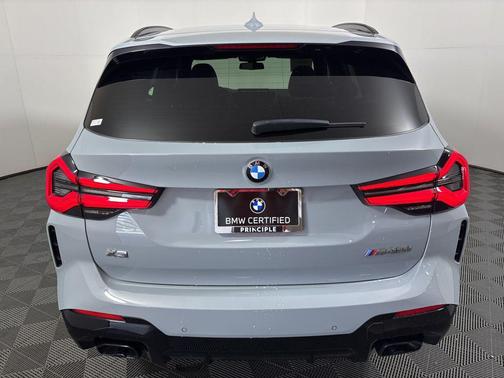 2022 BMW X3 M40i