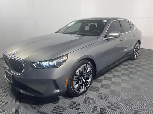 2024 BMW i5 eDrive40