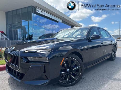 2025 BMW 740 i