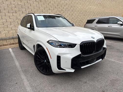 Alpine White 2025 BMW X5 sDrive40i