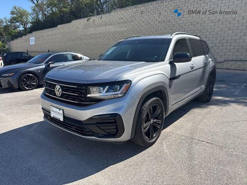 Pyrite Silver Metallic 2022 Volkswagen Atlas 3.6L SEL