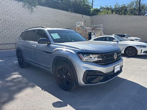 Pyrite Silver Metallic 2022 Volkswagen Atlas 3.6L SEL