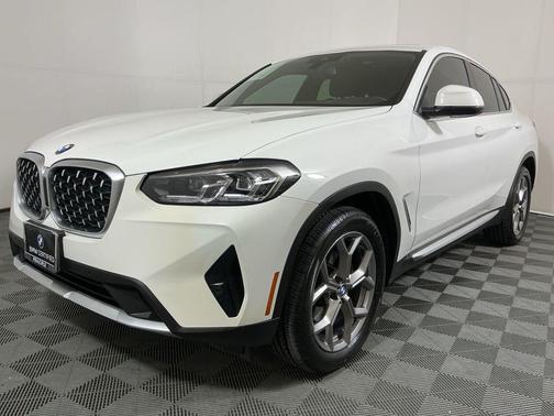 2023 BMW X4 xDrive30i