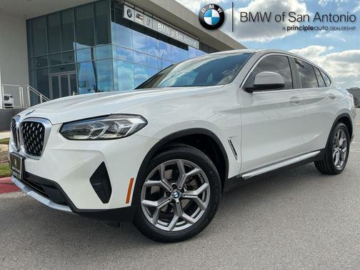 2023 BMW X4 xDrive30i
