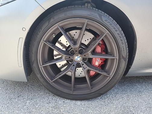Frozen Pure Grey Metallic 2024 BMW M8 Competition