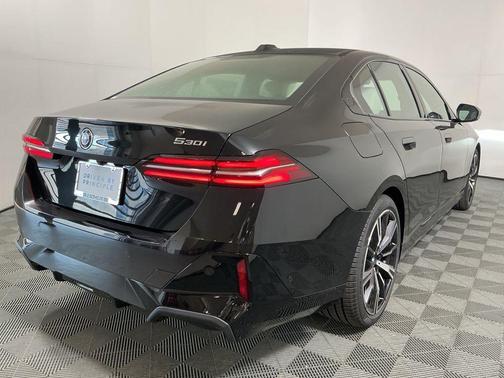 2026 BMW 530 i