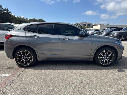 Skyscraper Gray Metallic 2023 BMW X2 sDrive28i