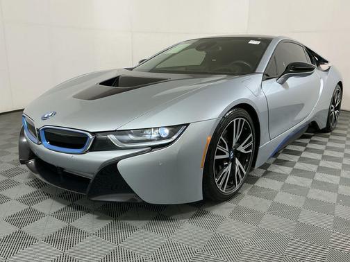 2015 BMW i8 Base