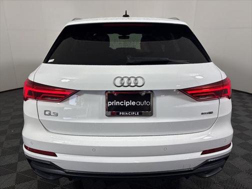 2021 Audi Q3 45 S line Premium