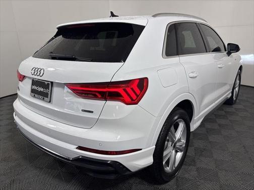 2021 Audi Q3 45 S line Premium