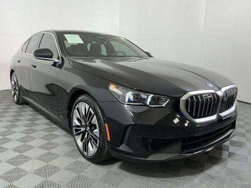 2024 BMW i5 eDrive40