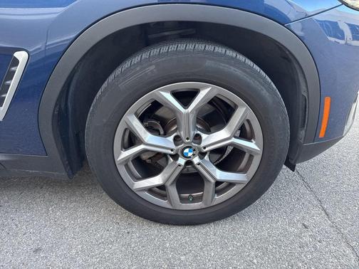 Phytonic Blue Metallic 2023 BMW X3 sDrive30i