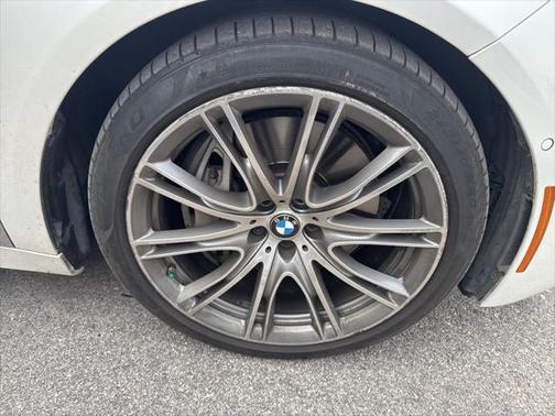 2021 BMW 750 i xDrive