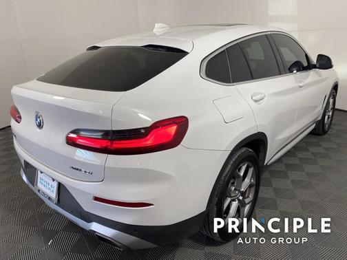 Alpine White 2023 BMW X4 xDrive30i