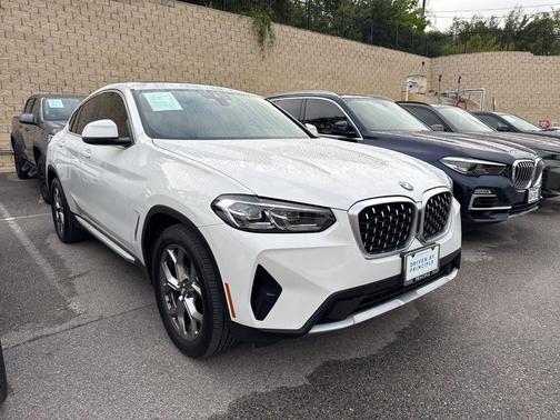 Alpine White 2023 BMW X4 xDrive30i