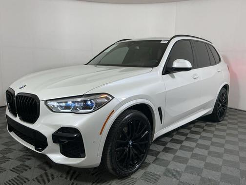 2023 BMW X5 M50i