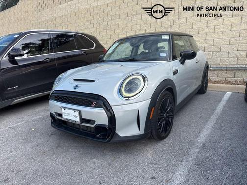 2022 MINI Hardtop Cooper S