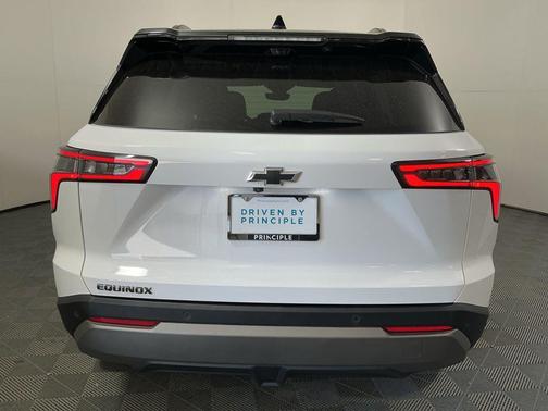 2025 Chevrolet Equinox 1LT