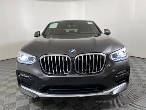 Photo 3 of 29 of 2019 BMW X4 xDrive30i