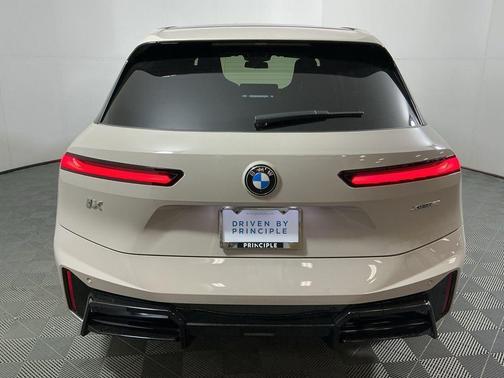 2026 BMW iX xDrive60