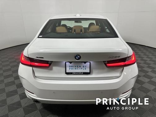 2025 BMW 330 xDrive