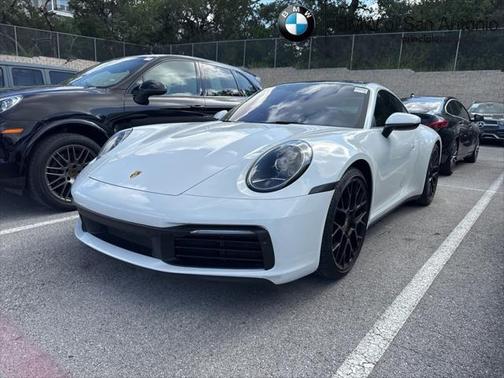 2020 Porsche 911 Carrera