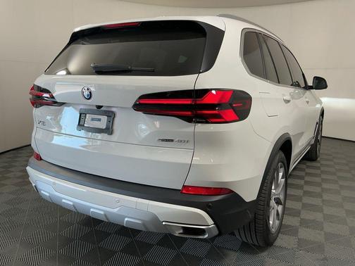2026 BMW X5 sDrive40i