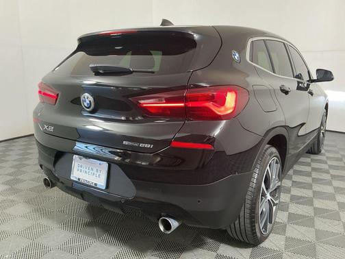 2022 BMW X2 sDrive28i