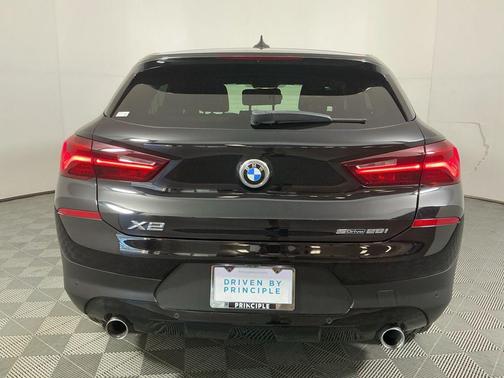 2022 BMW X2 sDrive28i