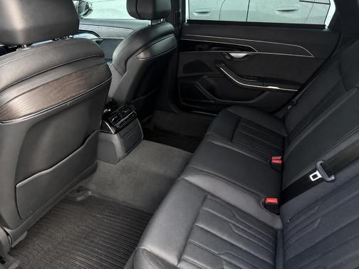 Vesuvius Gray Metallic 2022 Audi A8 L 55 TFSI quattro Tiptronic