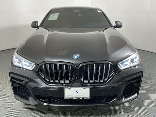 2022 BMW X6 xDrive40i