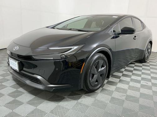 2024 Toyota Prius LE